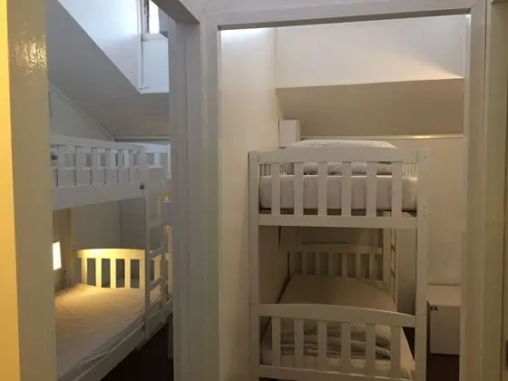 Oda (6 Beds, Private)