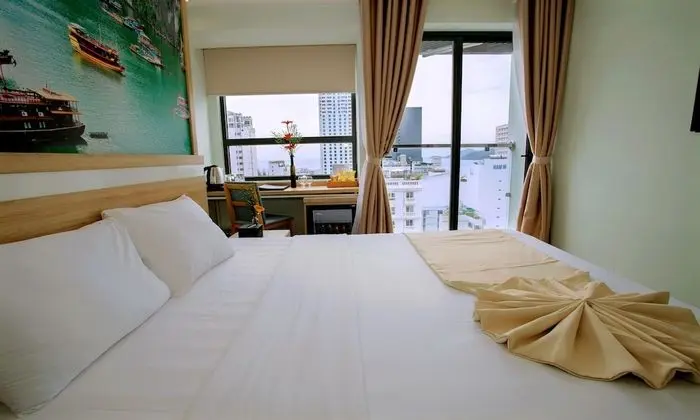 Deluxe Tek Büyük Yataklı Oda, Deniz Manzaralı