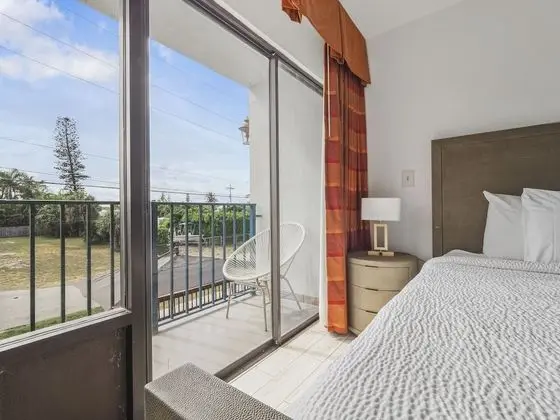 King Room Sunset View Balcony