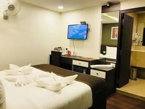 Deluxe Tek Büyük Yataklı Oda, 1 En Büyük (King) Boy Yatak, Şehir Manzaralı