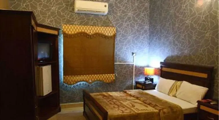 Deluxe Tek Büyük veya İki Ayrı Yataklı Oda