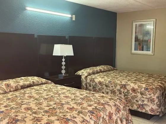 Basic Tek Büyük Yataklı Oda, 2 Büyük (Queen) Boy Yatak, Sigara İçilmez