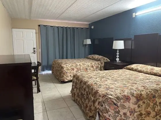 Basic Tek Büyük Yataklı Oda, 2 Büyük (Queen) Boy Yatak, Sigara İçilmez