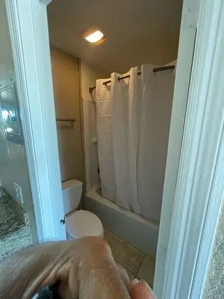 Basic Tek Kişilik Oda, 1 En Büyük (King) Boy Yatak, Sigara İçilmez