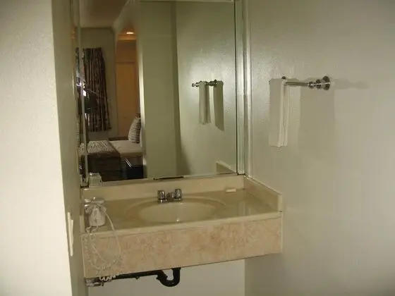 Deluxe King Room, 2 King Beds, Non-Smoking