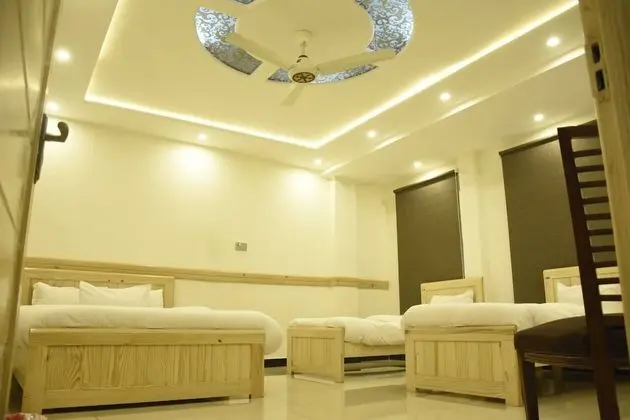 Deluxe Üç Kişilik Oda