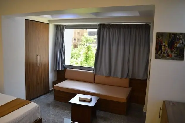 City Tek Büyük veya İki Ayrı Yataklı Oda