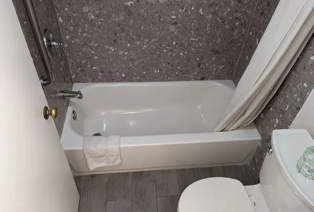 Double room with 2 King beds - Non Smoking