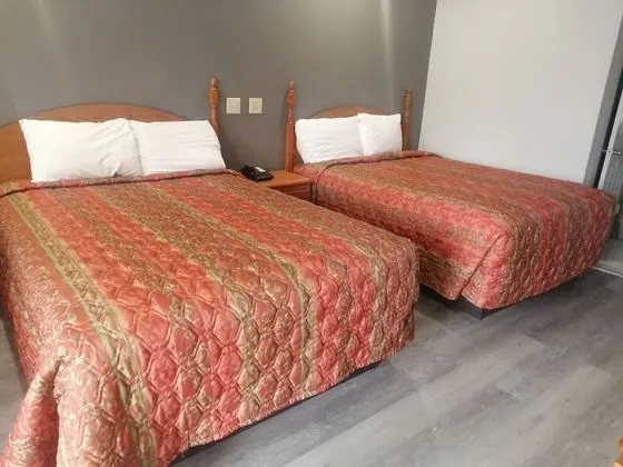 Standard Oda, 2 Büyük (Queen) Boy Yatak, Sigara İçilmez