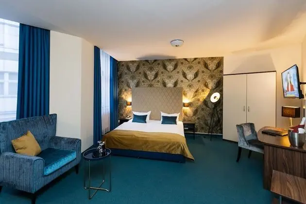 Comfort Tek Büyük Yataklı Oda