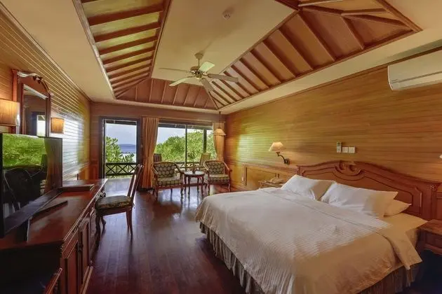 Deluxe Oda, Birden Çok Yatak, Plaj Manzaralı (Beach Villa)