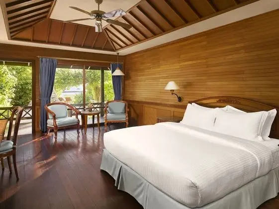 Superior Oda, 1 Çift Kişilik Yatak, Plaj Manzaralı (Sunset Beach Villa)