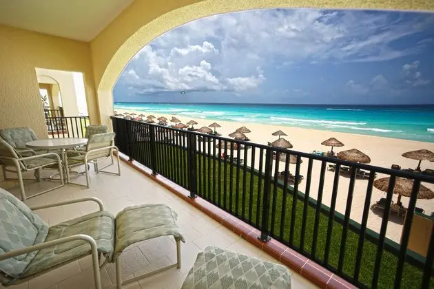 Suit Beach Front Two Bedrooms