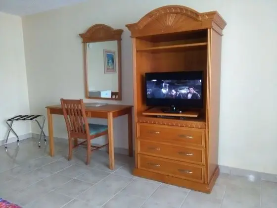 Standard Tek Büyük Yataklı Oda