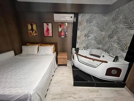 Luxury Tek Büyük Yataklı Oda, Sıcak Su Küveti