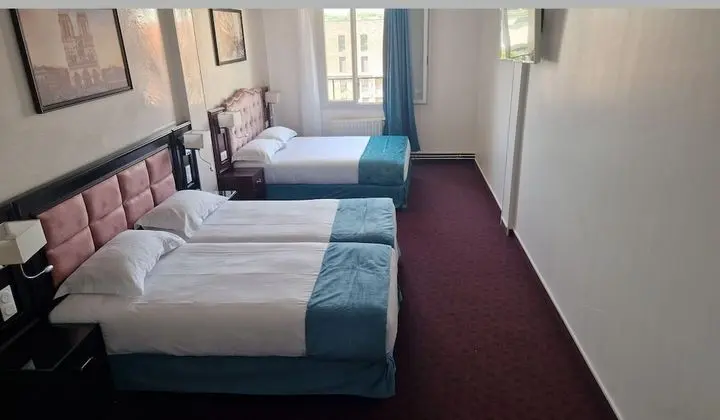 Deluxe Üç Kişilik Oda