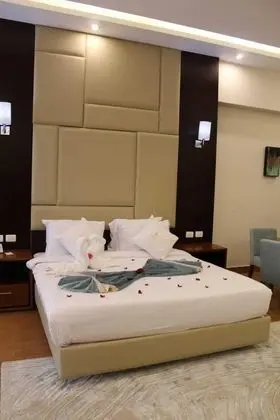 Tek Büyük Yataklı Oda, Şehir Manzaralı