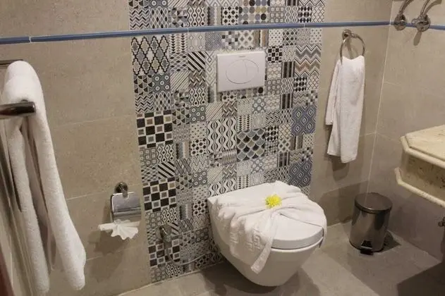 Tek Büyük Yataklı Oda, Şehir Manzaralı