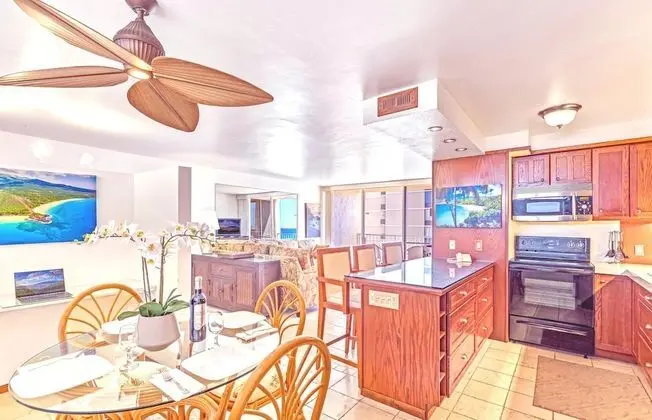 Comfort Daire, 1 Yatak Odası, Okyanus Manzaralı, Havuz Kenarı (Unit 514)