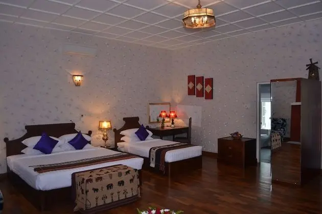 Royal Villa