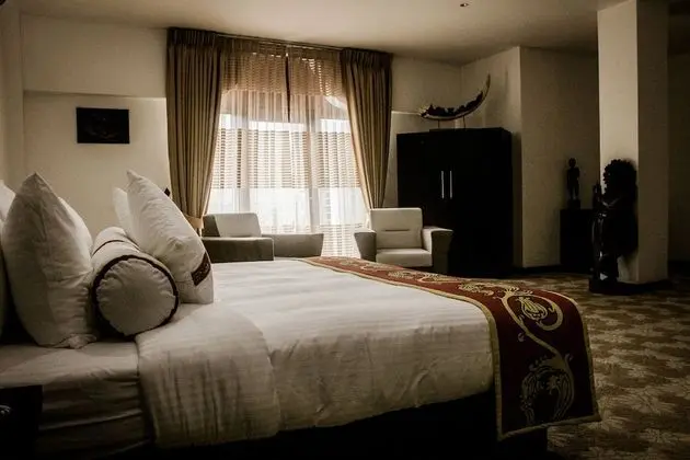 Süit, 1 En Büyük (King) Boy Yatak, Sigara İçilmez