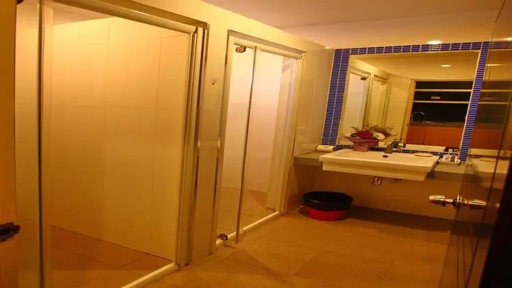 Süit, 1 En Büyük (King) Boy Yatak