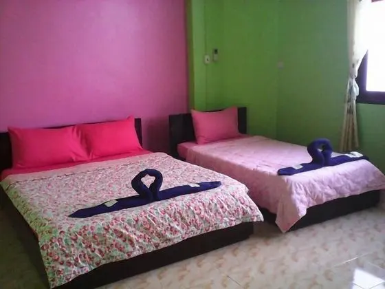 Triple Room with Air-Conditioner