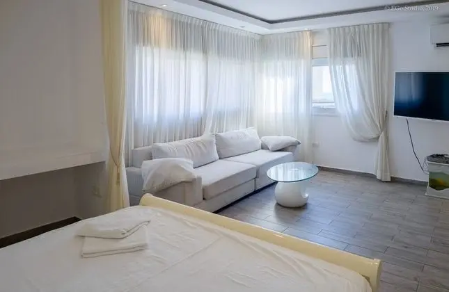 Family Stüdyo Süit, 1 En Büyük (King) Boy Yatak ve Çekyat, Kısmi Deniz Manzaralı