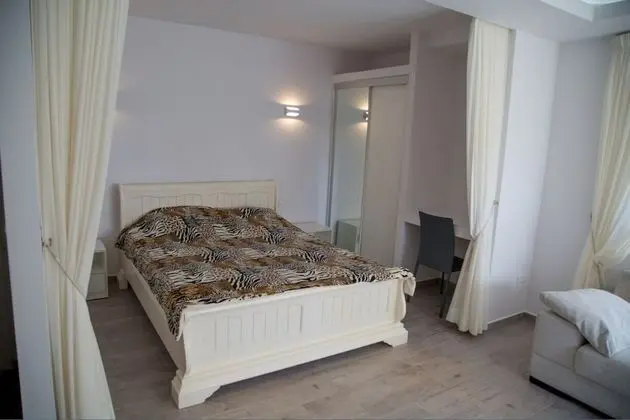 Family Stüdyo Süit, 1 En Büyük (King) Boy Yatak ve Çekyat, Kısmi Deniz Manzaralı