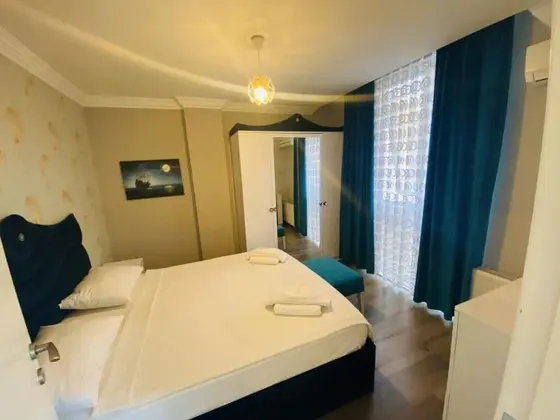 Superior Apartment Room