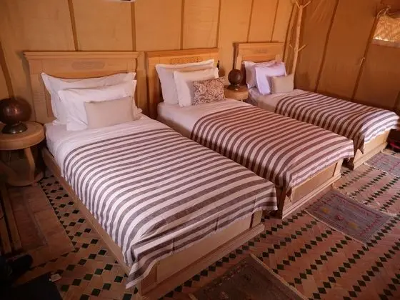 Grand Çadır, 3 Tek Kişilik Yatak, Dağ Manzaralı