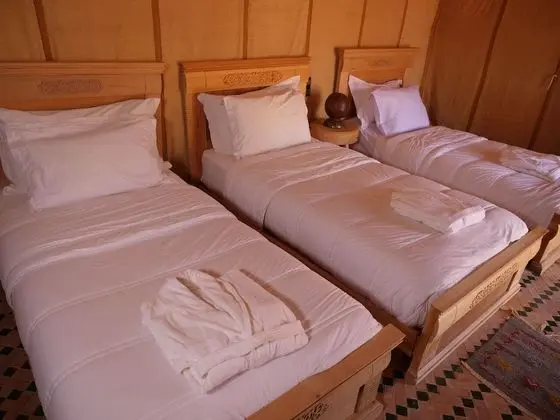 Grand Çadır, 3 Tek Kişilik Yatak, Dağ Manzaralı