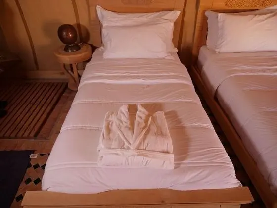Grand Çadır, 3 Tek Kişilik Yatak, Dağ Manzaralı