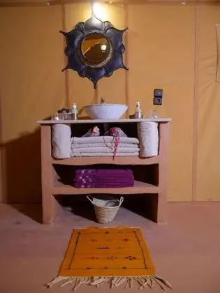 Grand Çadır, 3 Tek Kişilik Yatak, Dağ Manzaralı
