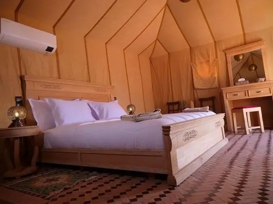 Royal Çadır, 1 Büyük (Queen) Boy Yatak