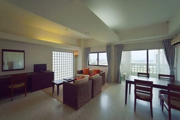 Deluxe Oda (5 Person, 4 Beds + 1 Extra Bed)