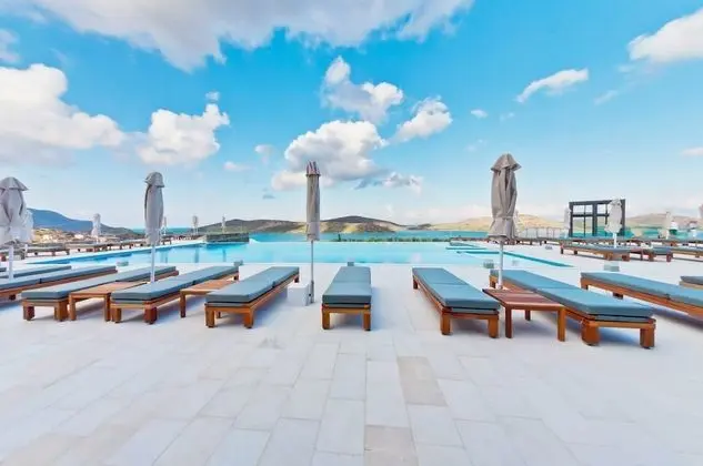 Superior Tek Büyük Yataklı Oda, Deniz Manzaralı