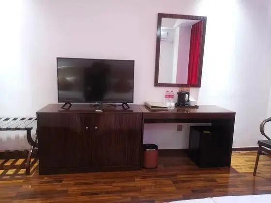 Deluxe Tek Büyük Yataklı Oda, 1 Büyük (Queen) Boy Yatak