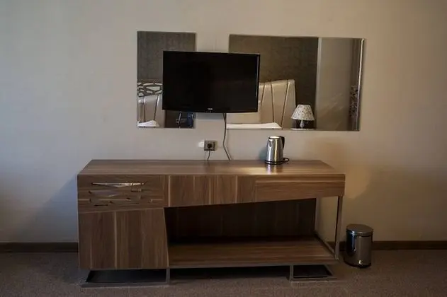 Standart Oda, Şehir Manzaralı