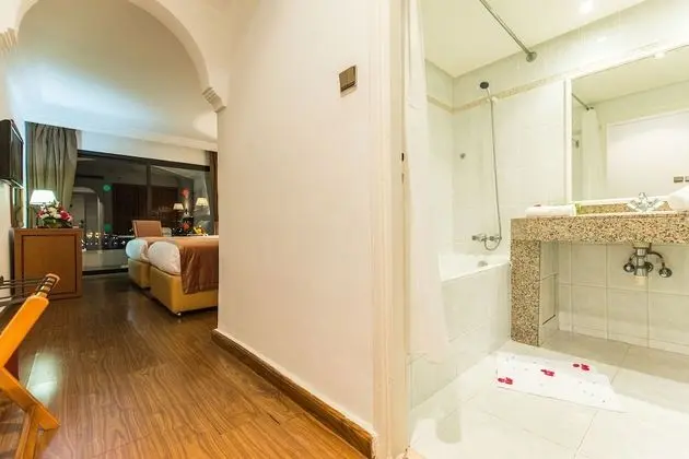 Standard Twin Sea View