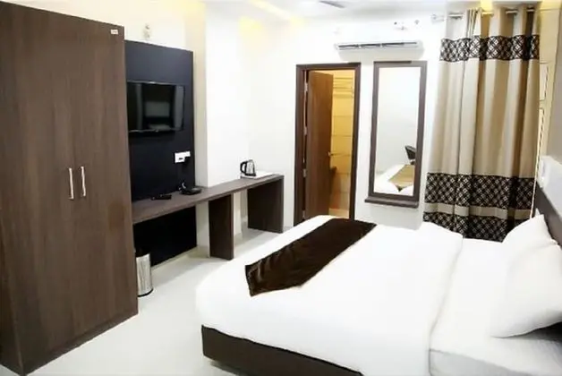Deluxe Tek Büyük Yataklı Oda, 1 Çift Kişilik Yatak, Sigara İçilmez
