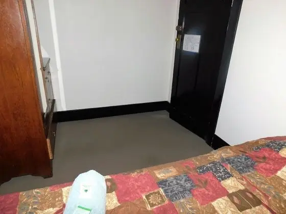 Basic Tek Kişilik Oda, Ortak Banyo