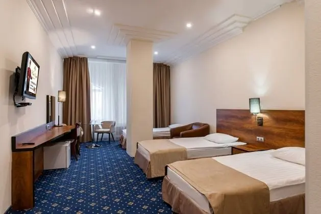 Standard Üç Kişilik Oda, 3 Tek Kişilik Yatak