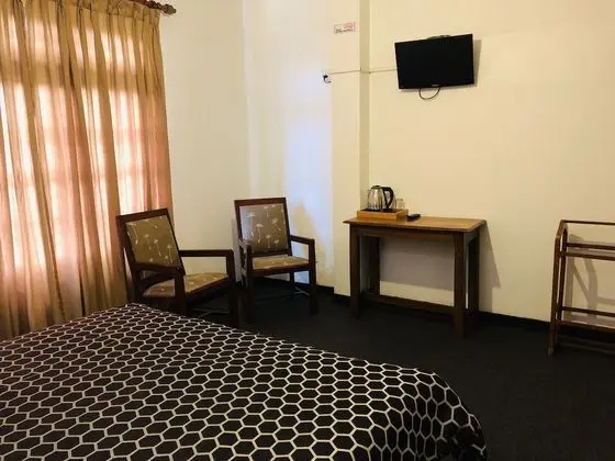 Tek Büyük Yataklı Oda, Özel Banyo, Dağ Manzaralı