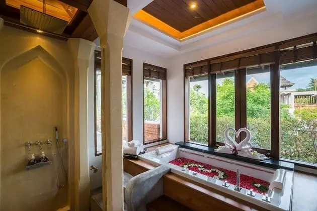 Pool Villa Garden View