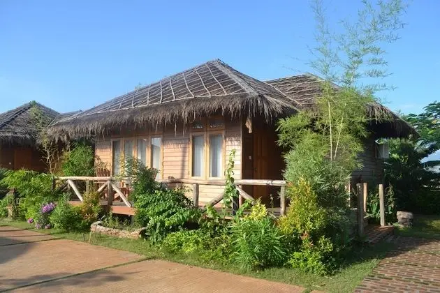 Villa, Bahçe Manzaralı