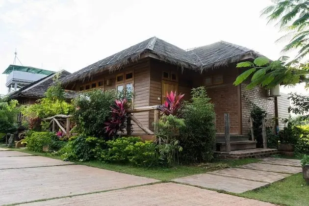 Villa, Bahçe Manzaralı