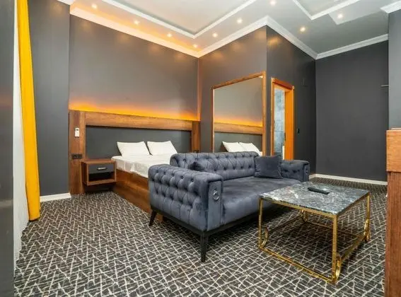 Standart Oda, Şehir Manzaralı