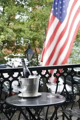 Royal Süit, 1 En Büyük (King) Boy Yatak, Sigara İçilmez, Balkon