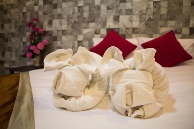 Deluxe Double Room, Pool Access